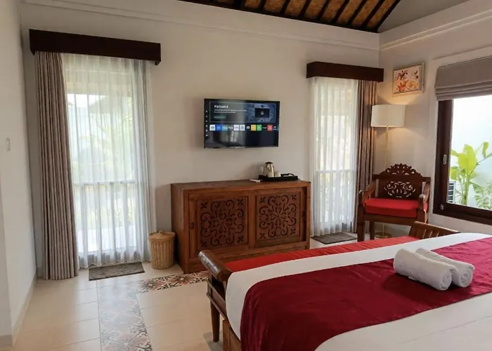 Sardja Uluwatu 5*