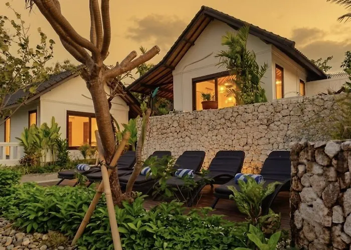 Sardja Uluwatu ペチャトゥ